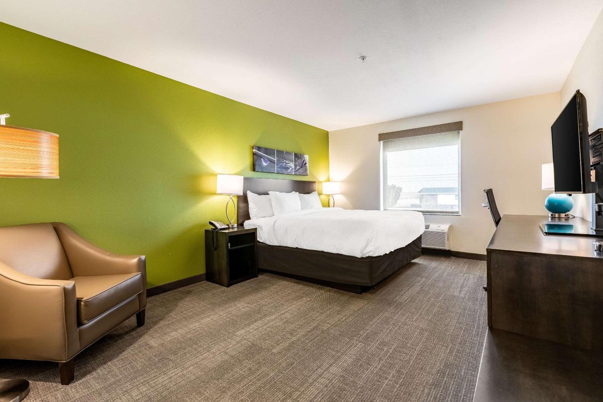Sleep Inn & Suites Mt Hope Near Auction & Event Center Millersburg Exteriör bild