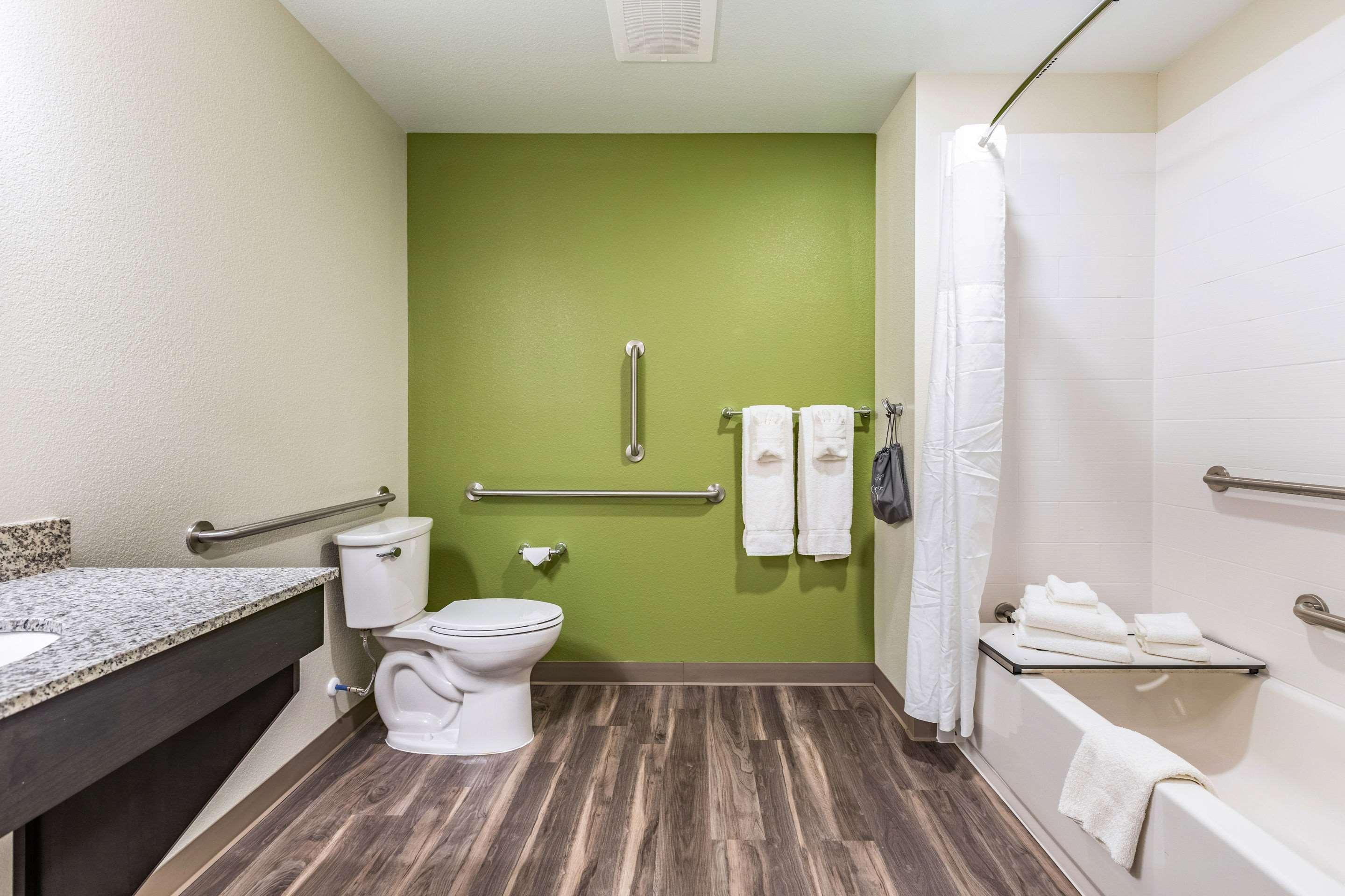 Sleep Inn & Suites Mt Hope Near Auction & Event Center Millersburg Exteriör bild