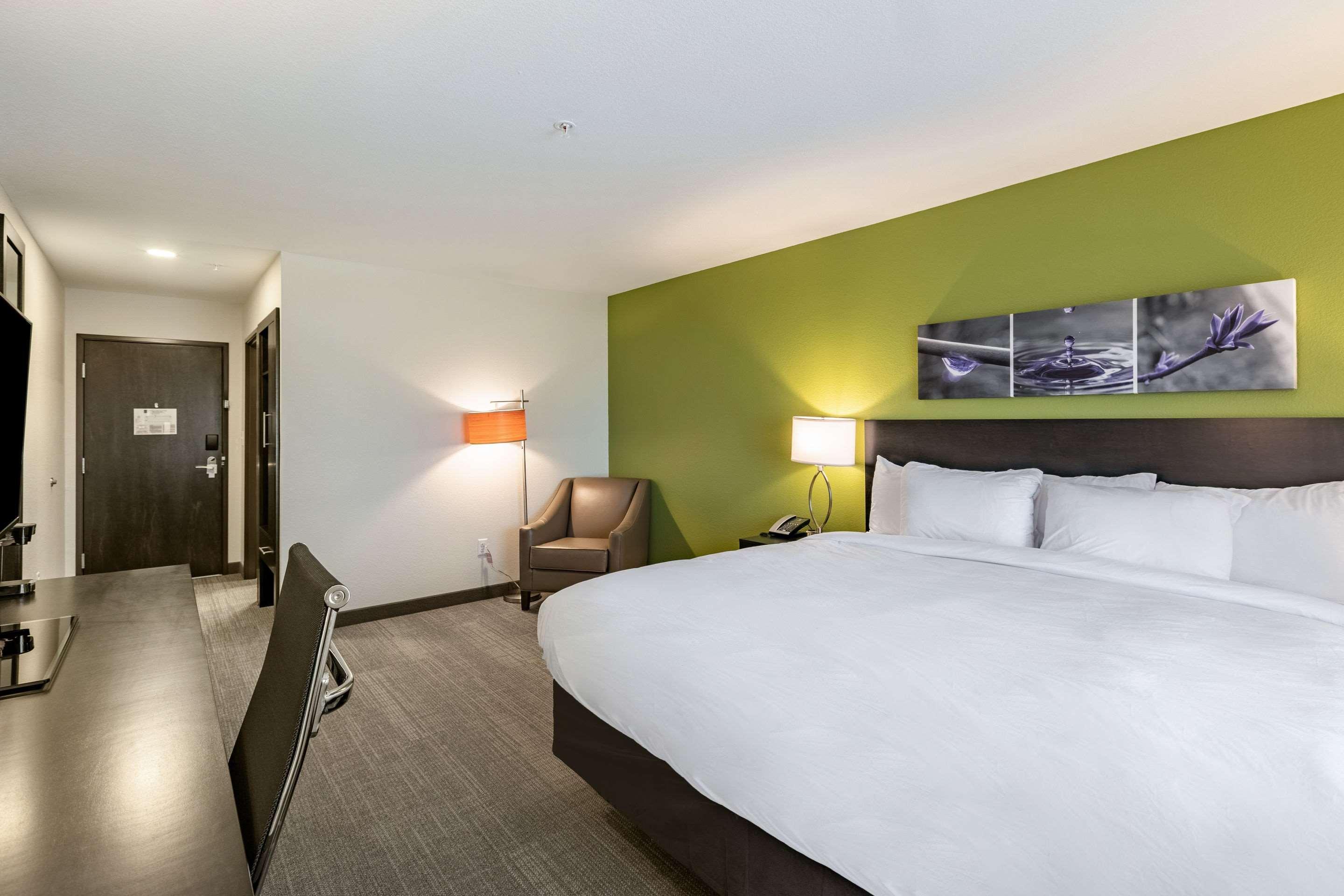 Sleep Inn & Suites Mt Hope Near Auction & Event Center Millersburg Exteriör bild