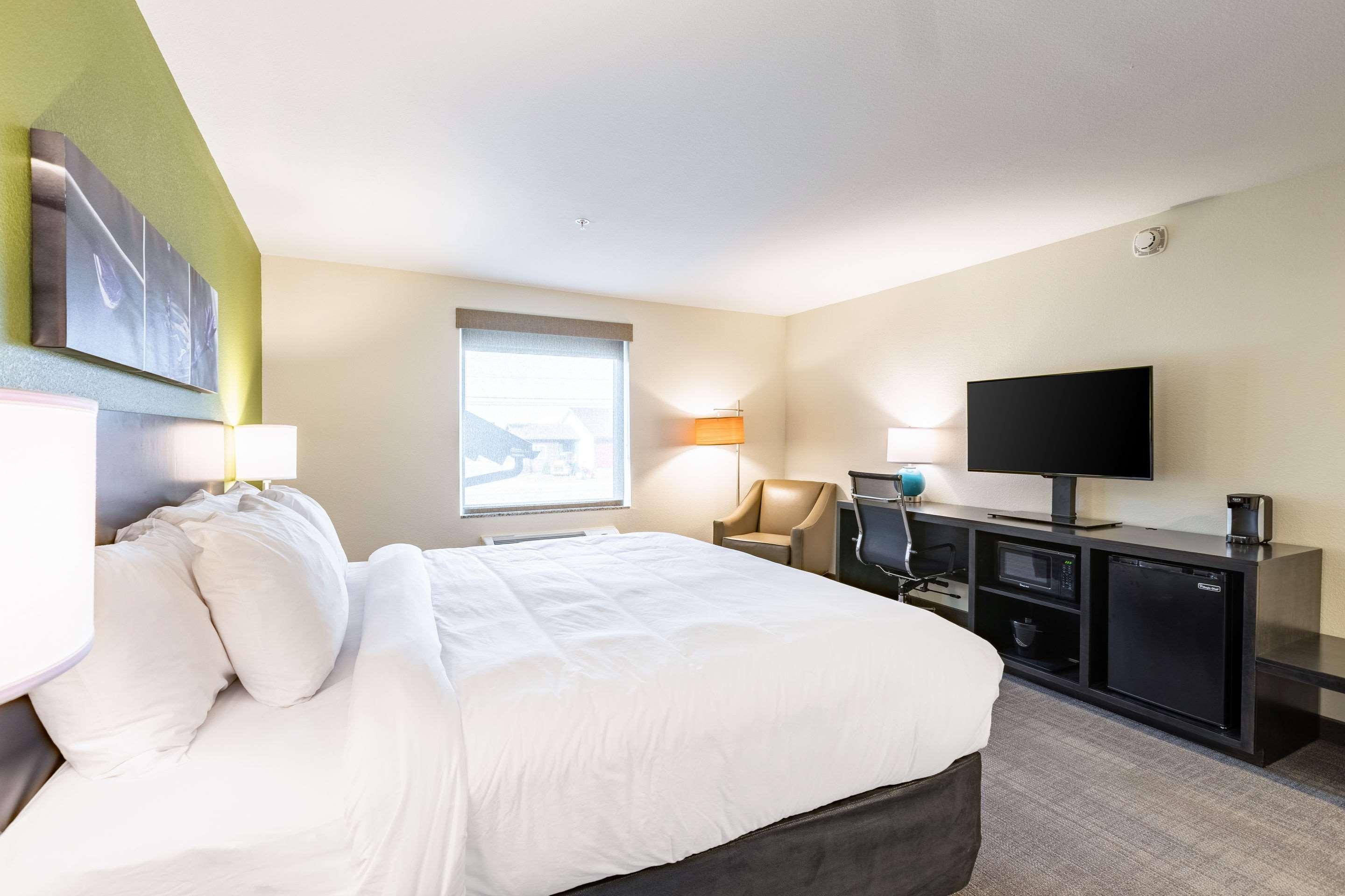 Sleep Inn & Suites Mt Hope Near Auction & Event Center Millersburg Exteriör bild